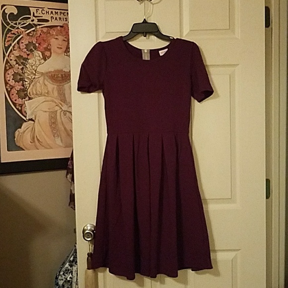 LuLaRoe Dresses & Skirts - NWT Lularoe Amelia